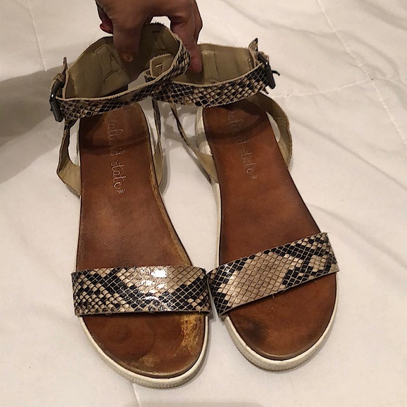 Altar’d State Platform Sandals. Used but still in very good condition. - Picture 2 of 4